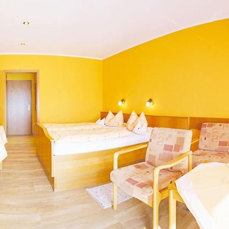 Haus Renate Hotel บาดฟึสซิง ภายนอก รูปภาพ